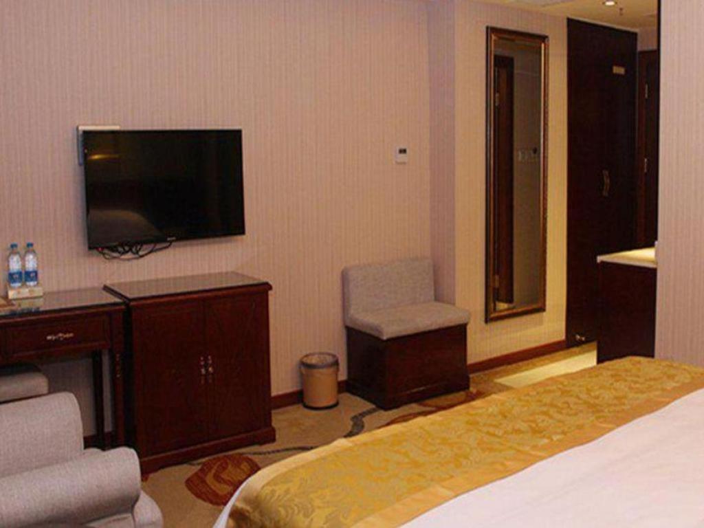 Yichang Vienna Hotel Wanda Branch Ngoại thất bức ảnh